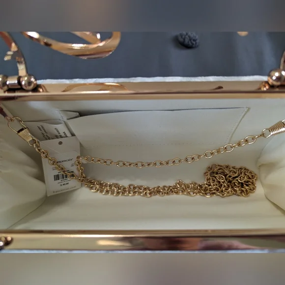 Bride Purse - Picture 2 of 2